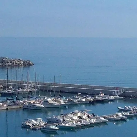 Apartment Un A Pochi Passi Dal Mare Liola *