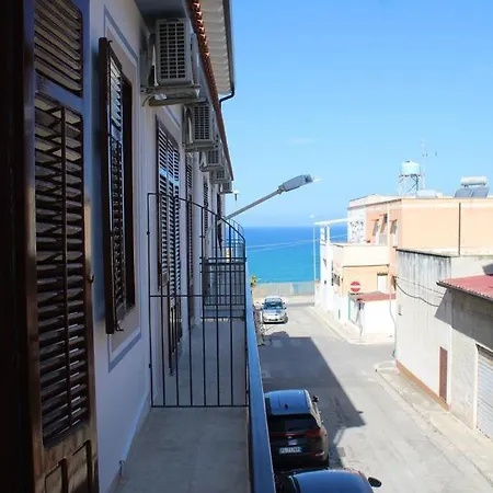 Un A Pochi Passi Dal Mare Liola * Balestrate