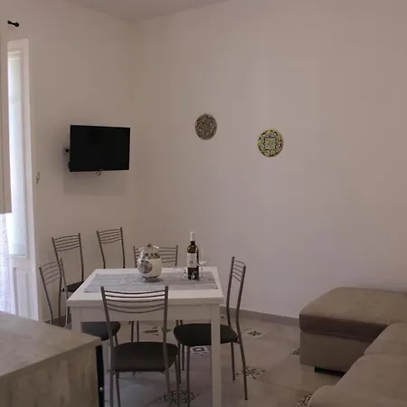 Un A Pochi Passi Dal Mare Liola *